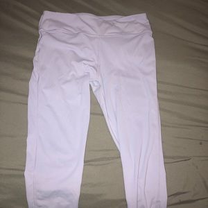 Fabletics lilac 7/8 length leggings